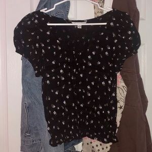 AE black floral puff sleeve top